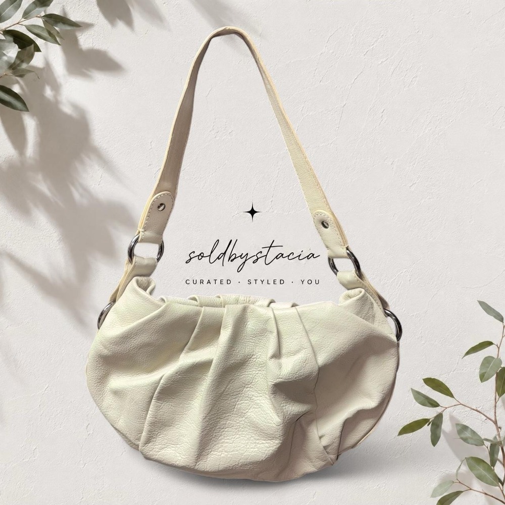 Simply Vera Vera Wang Cream Ruched Faux Leather Y2K Hobo Shoulder Bag